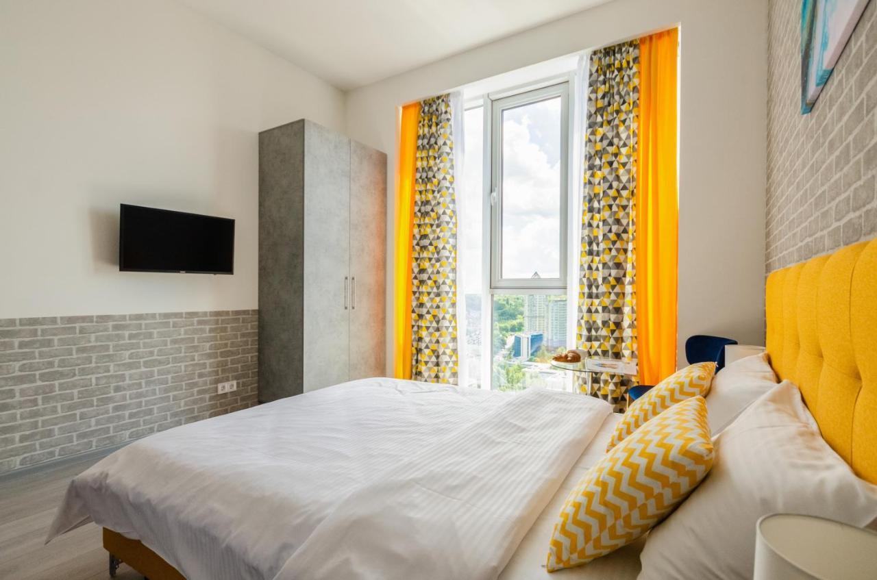 View Smart Apartment Kvartet Railway Station 4D Kiev Luaran gambar